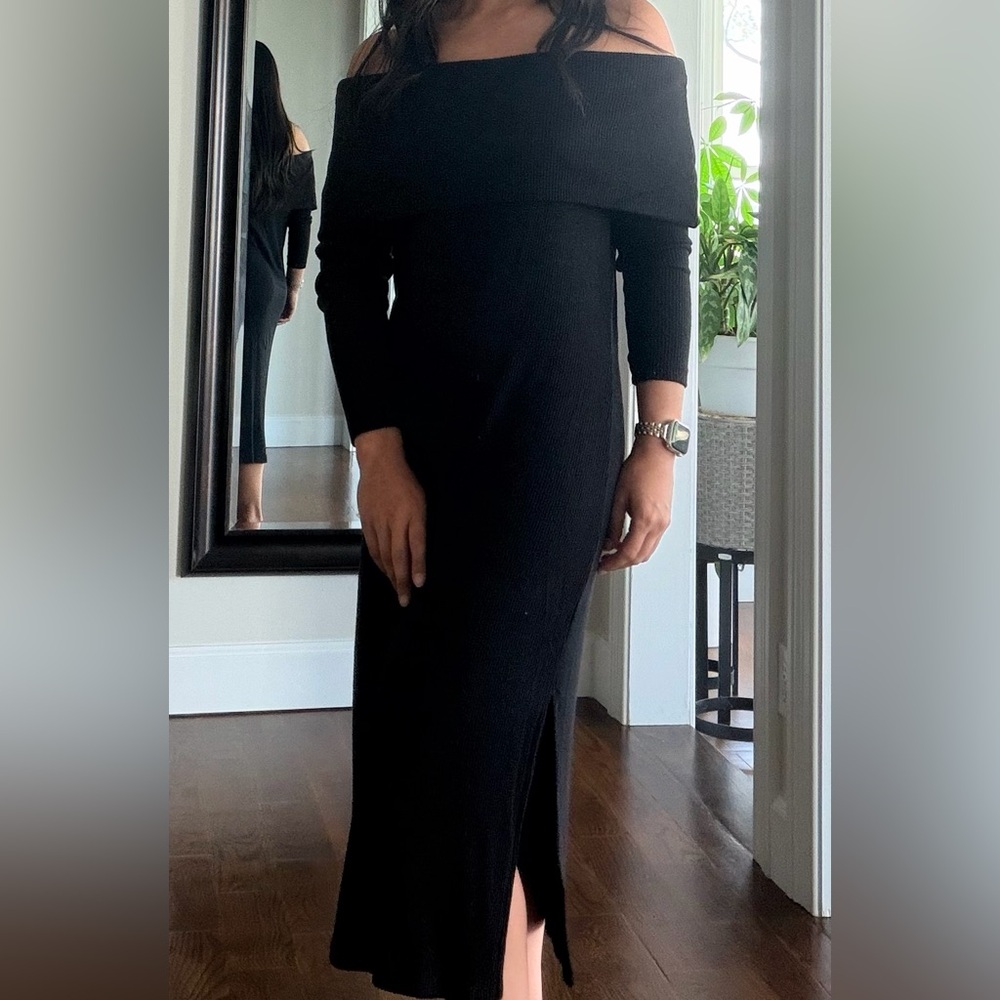 LOFT Black Long-Sleeve Off-Shoulder Ribbed Midi Dress